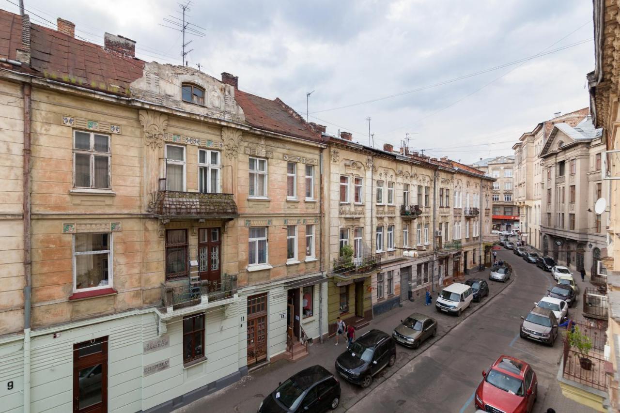 Avangard Deluxe Art Apart Lviv Exterior photo